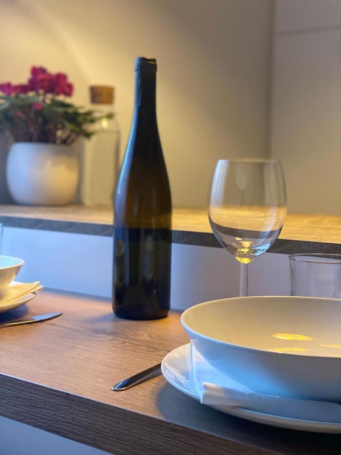 Ansitz Von Wohlgemuth Lejlighed Salorno Eksteriør billede